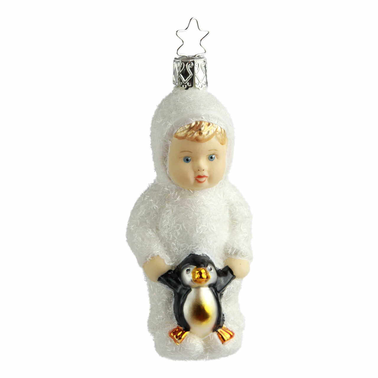 Bambino di neve con pinguino